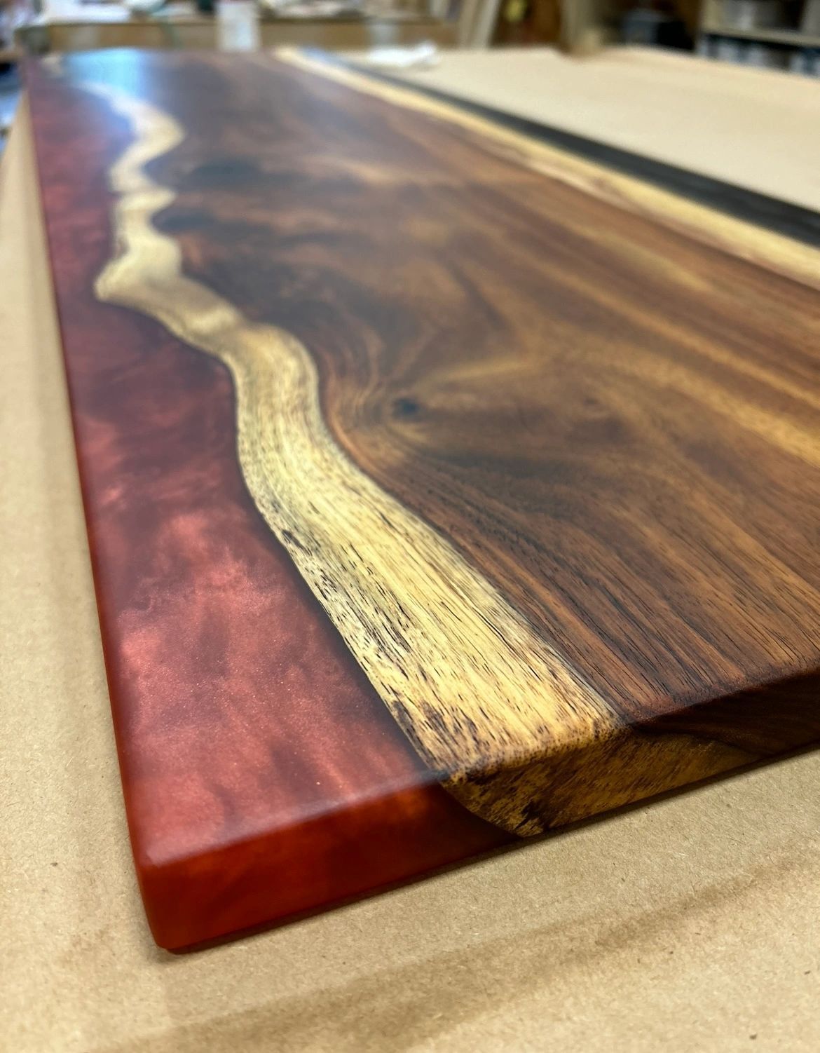 River Serving Board